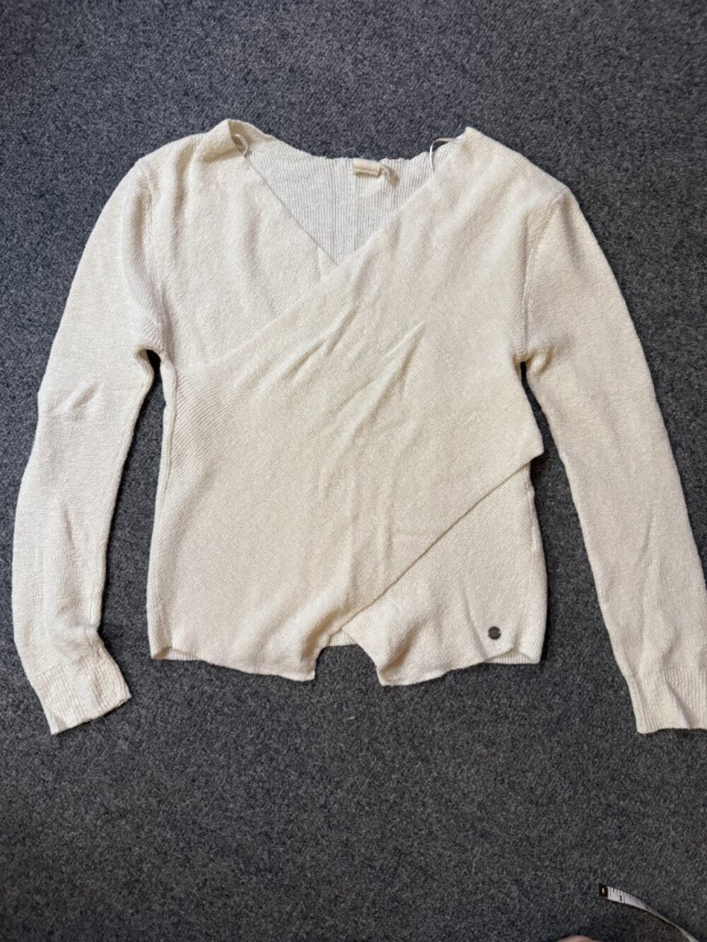 Roxy Crossover Sweater Long Sleeve V-neck White Size M